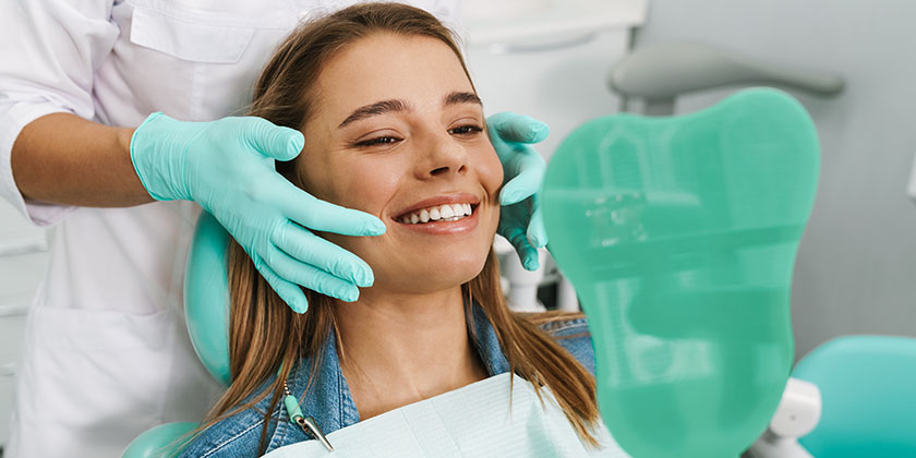5 Problems That Need Emergency Cosmetic Dentistry