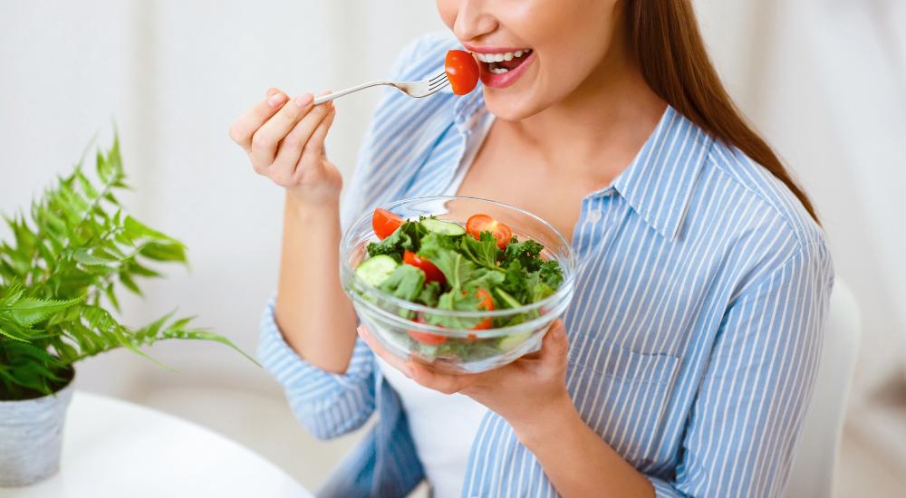 How Long After Teeth Whitening Can You Eat Normally?
