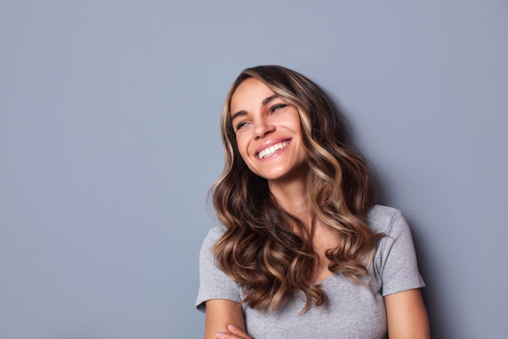 How To Smile Naturally And Confidently