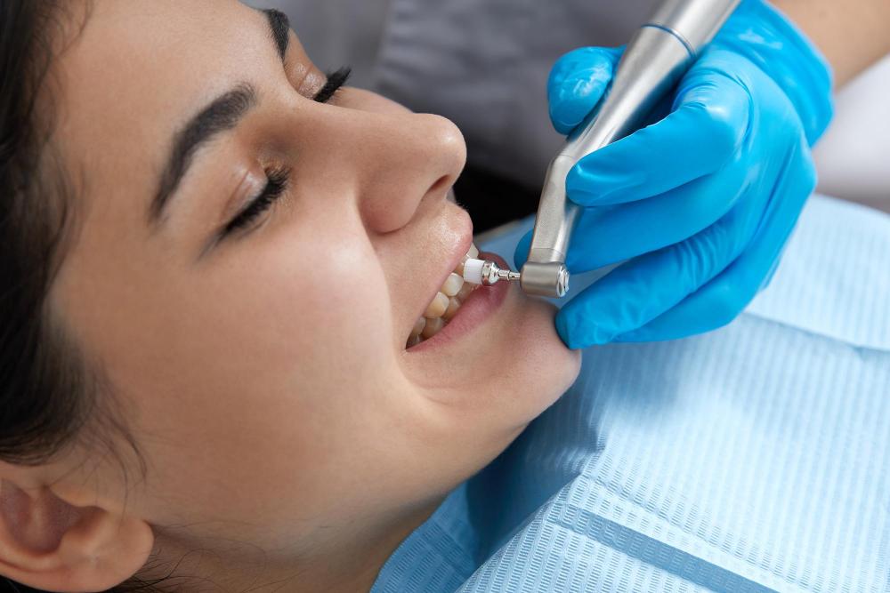 Regular Dental Vs. Deep Cleaning: Which One Do You Need?