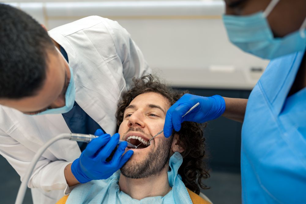 Should You Get Dental Checkup Before Holiday?