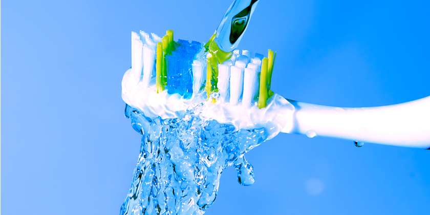 Tips For Choosing The Right Toothbrush For Your Teeth
