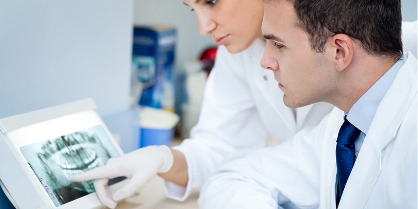 What Dental Issues Can Be Corrected With A Smile Makeover Procedure?
