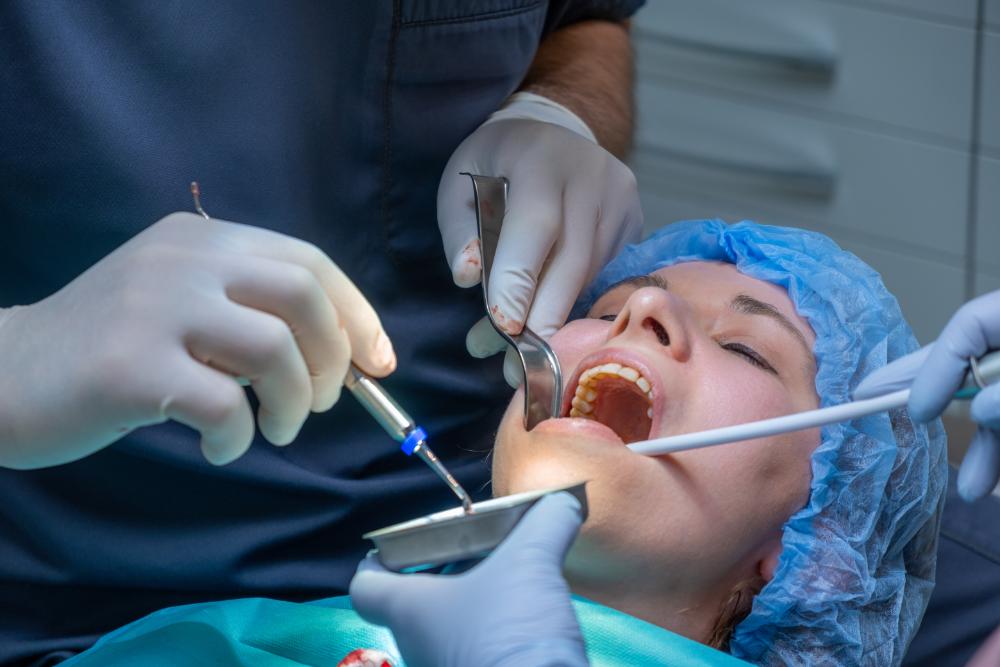 Will A Dentist Pull An Infected Tooth? What To Expect