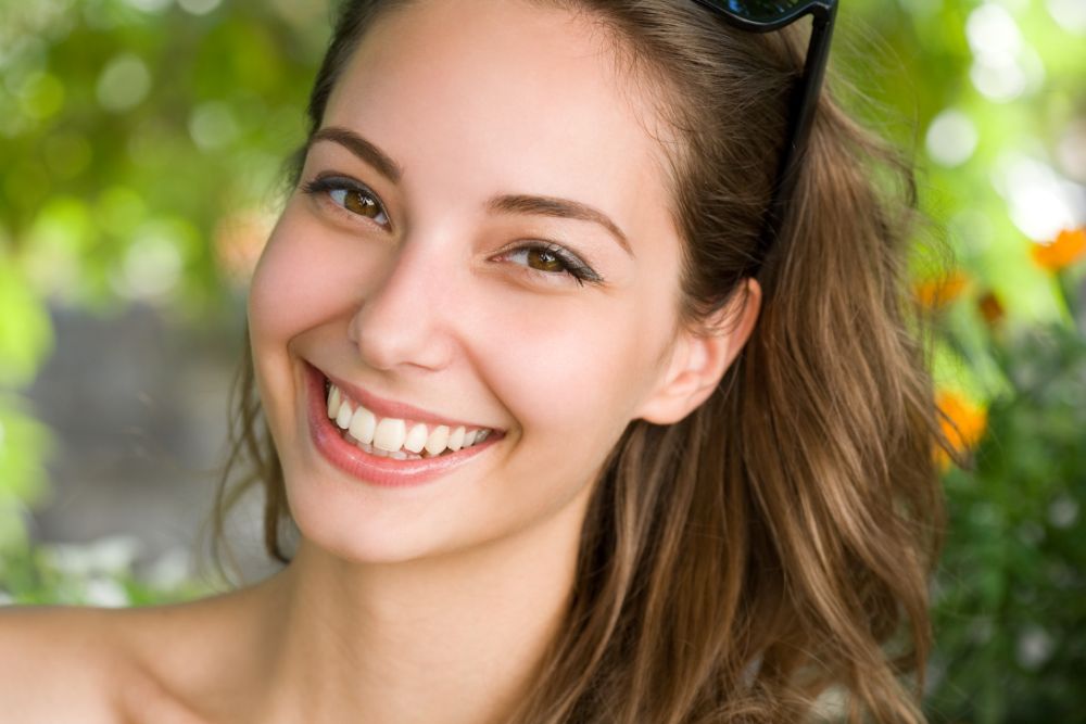 5 Reasons You Should Get a Wedding Smile Makeover Before Your Big Day
